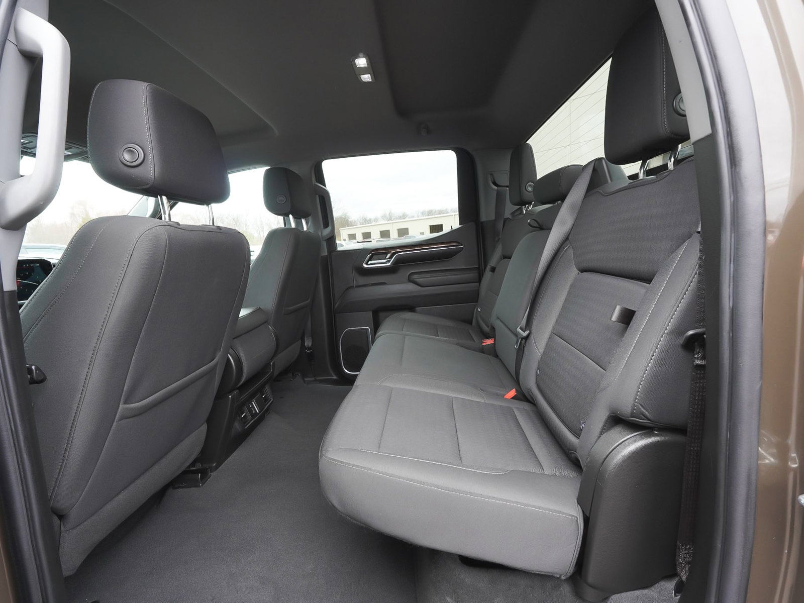 Used 2023 GMC Sierra 1500 Elevation image 32