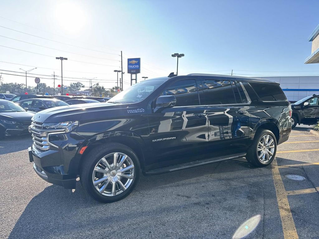 Certified 2022 Chevrolet Suburban High Country image 4