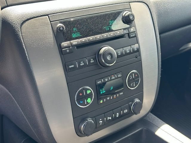 Used 2013 Chevrolet Silverado 3500 LTZ w/ LTZ Plus Package AWD/4WD image 22