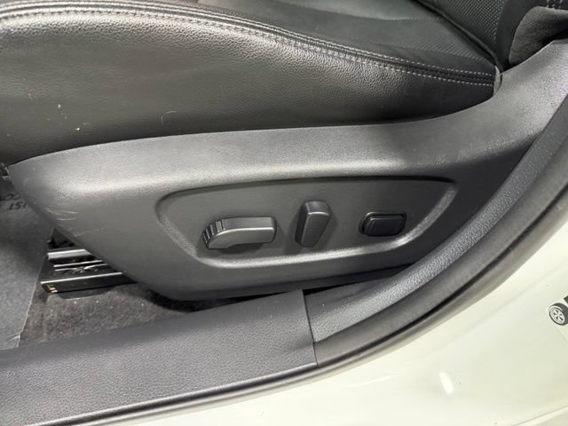 Used 2016 Nissan Rogue SL w/ SL Premium Package AWD/4WD image 24