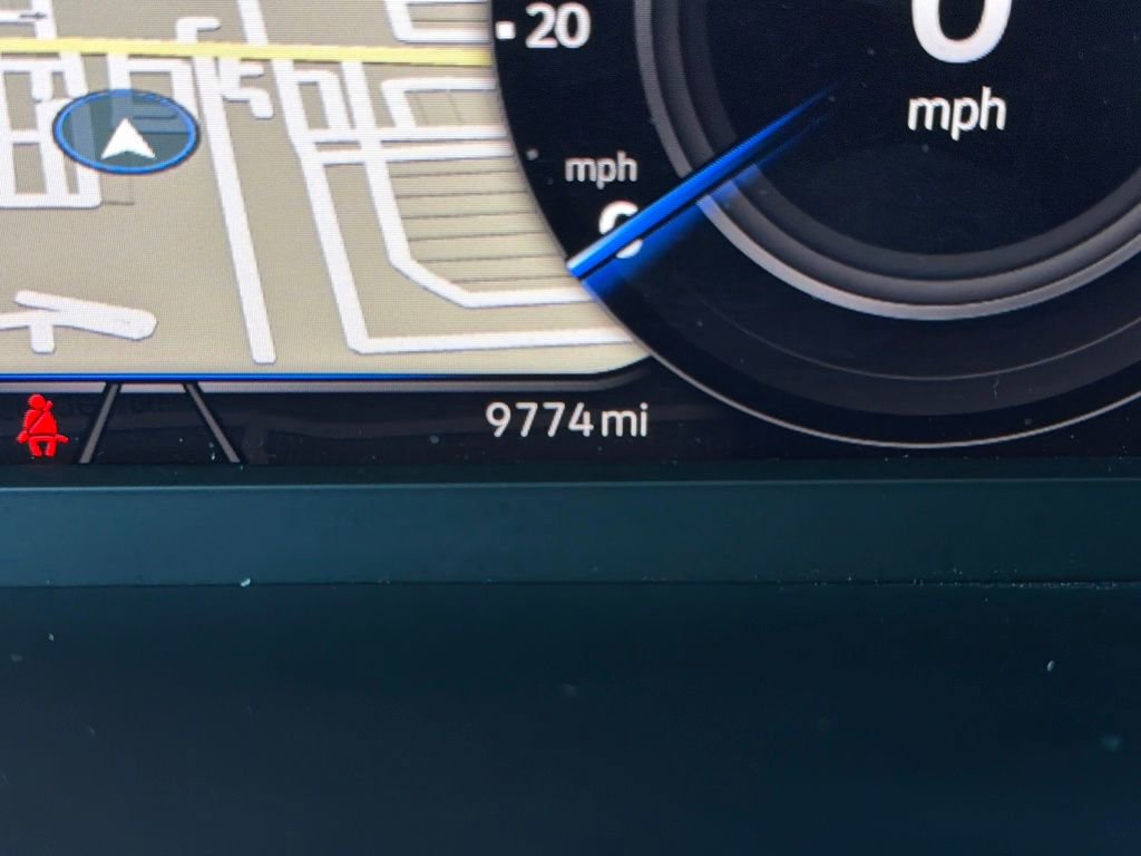 Used 2023 Volkswagen Tiguan SEL R-Line image 19