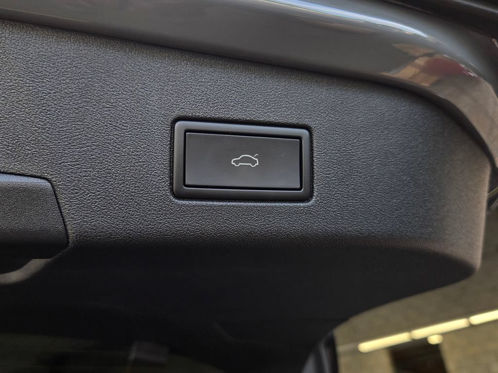 Used 2023 Volkswagen ID.4 S RWD image 26
