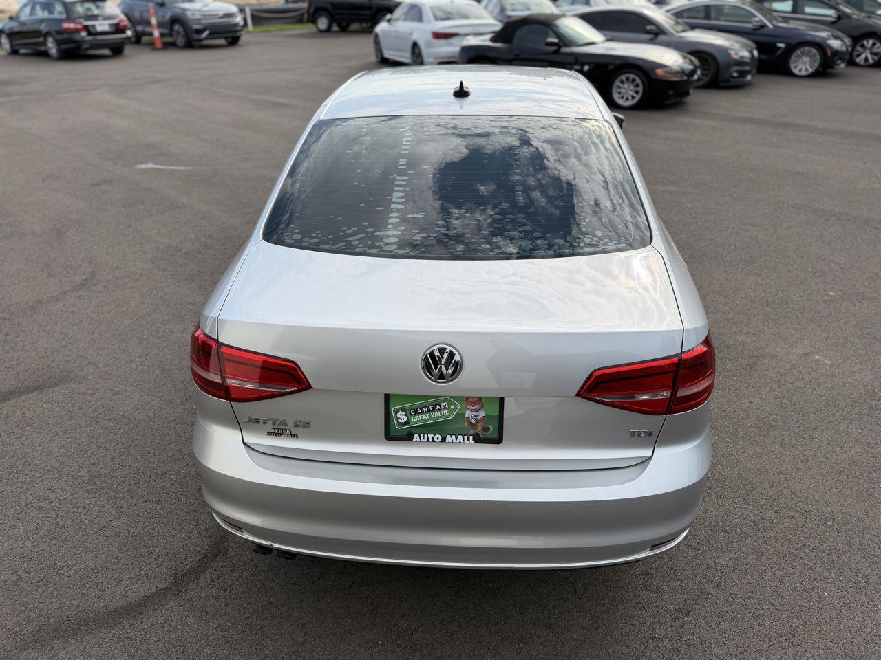 Used 2015 Volkswagen Jetta TDI SE FWD image 11
