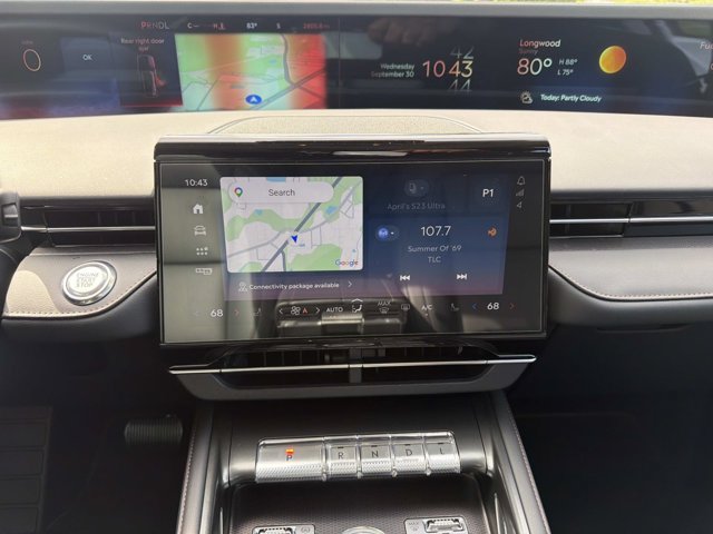 New 2026 Lincoln Nautilus Premier AWD/4WD image 25