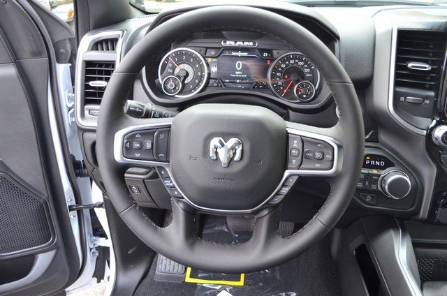 New 2026 RAM 1500 4x4 Crew Cab image 16