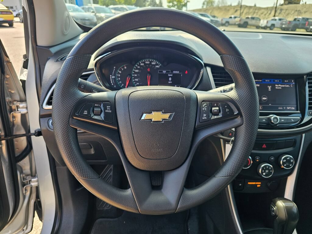 Used 2020 Chevrolet Trax LS w/ Tint and Cruise Package AWD/4WD image 11