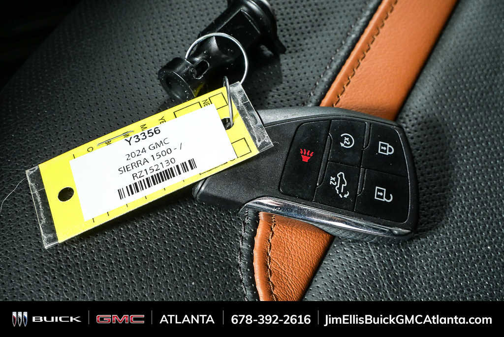 Used 2024 GMC Sierra 1500 AT4 w/ Technology Package image 37