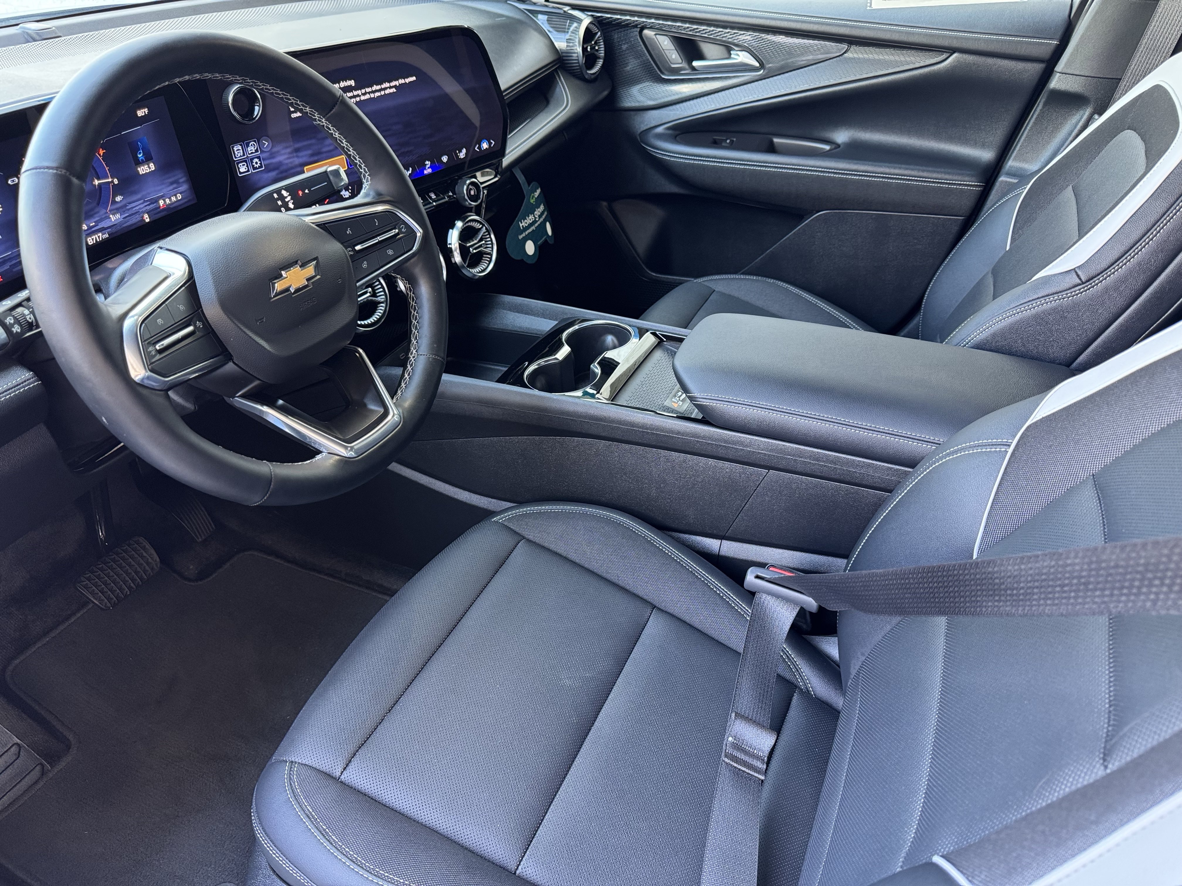 Used 2024 Chevrolet Blazer EV LT AWD/4WD image 9
