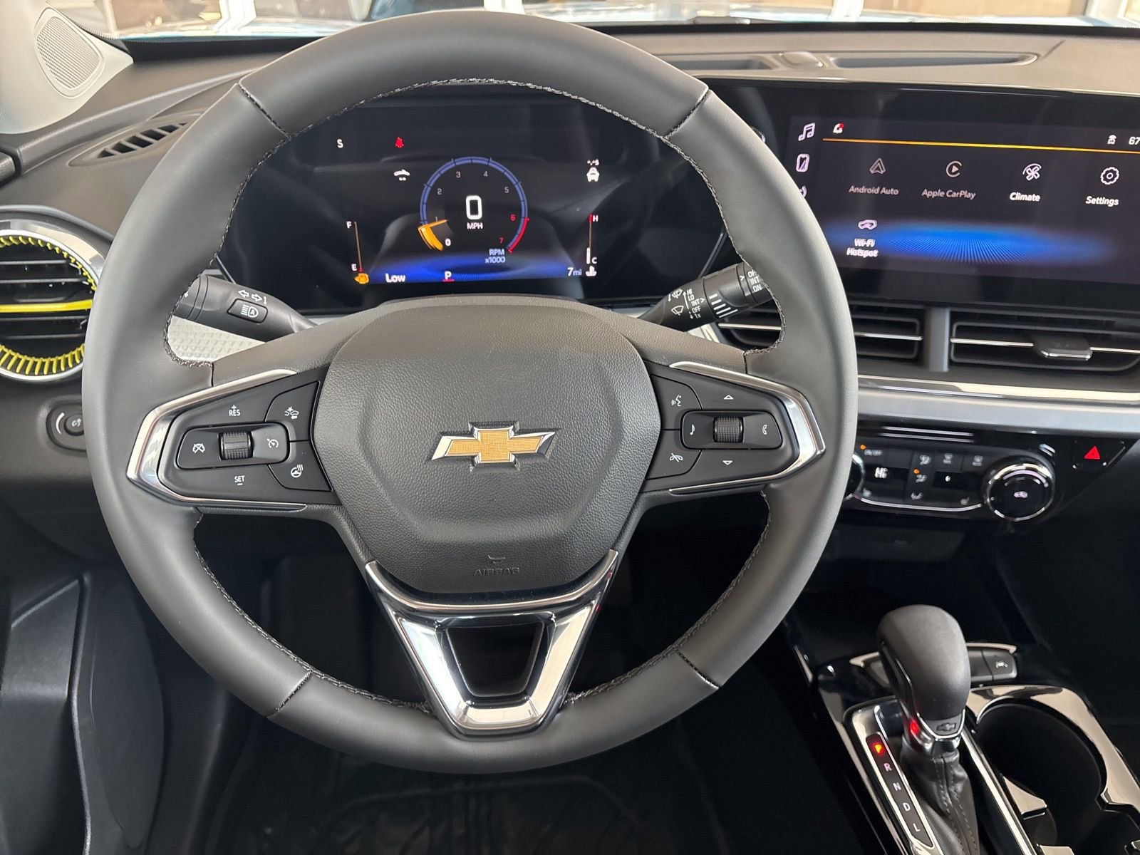 New 2026 Chevrolet Trax LT w/ Driver Confidence Package image 18