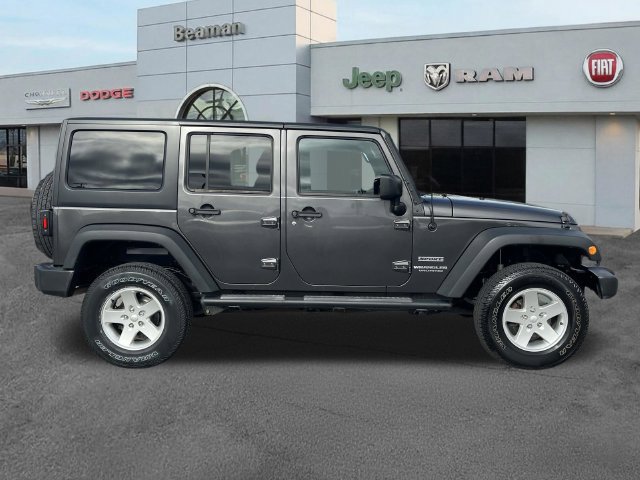 Used 2017 Jeep Wrangler Unlimited Sport w/ Quick Order Package 24S AWD/4WD image 8