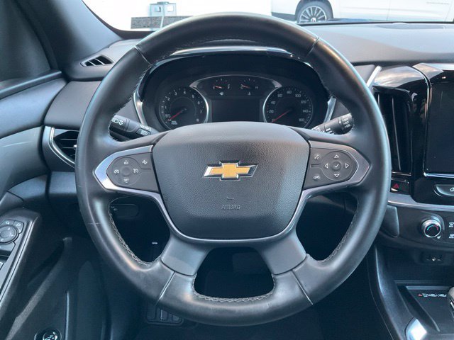 Used 2023 Chevrolet Traverse LT AWD/4WD image 6