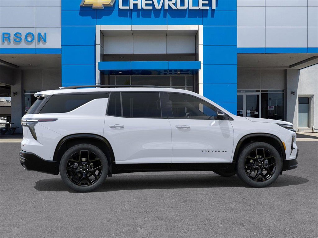 New 2026 Chevrolet Traverse RS w/ LPO, Floor Liner Package image 5