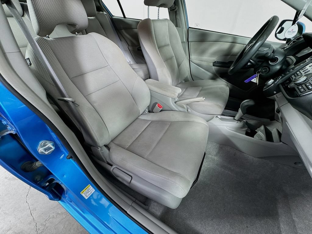 Used 2011 Honda Insight LX image 30