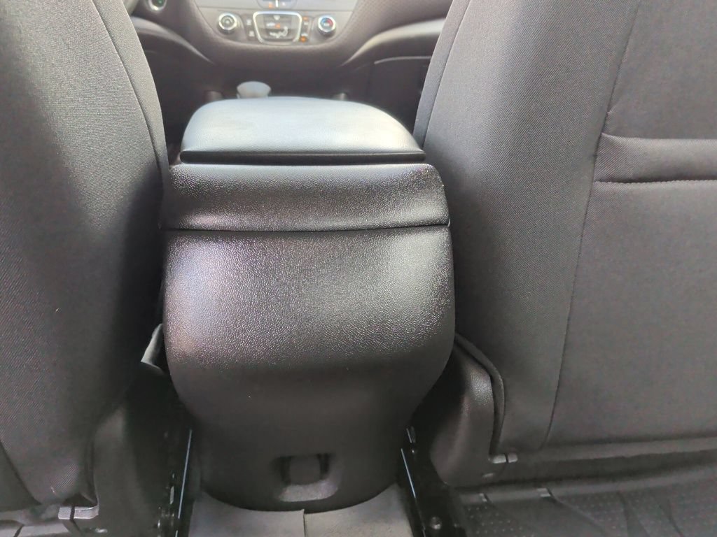 Used 2022 Chevrolet Malibu LS FWD image 32