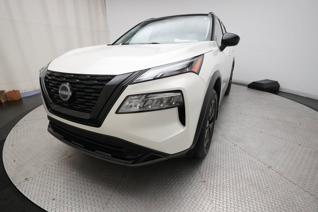 Certified 2023 Nissan Rogue SV w/ SV Premium B Package AWD/4WD image 12