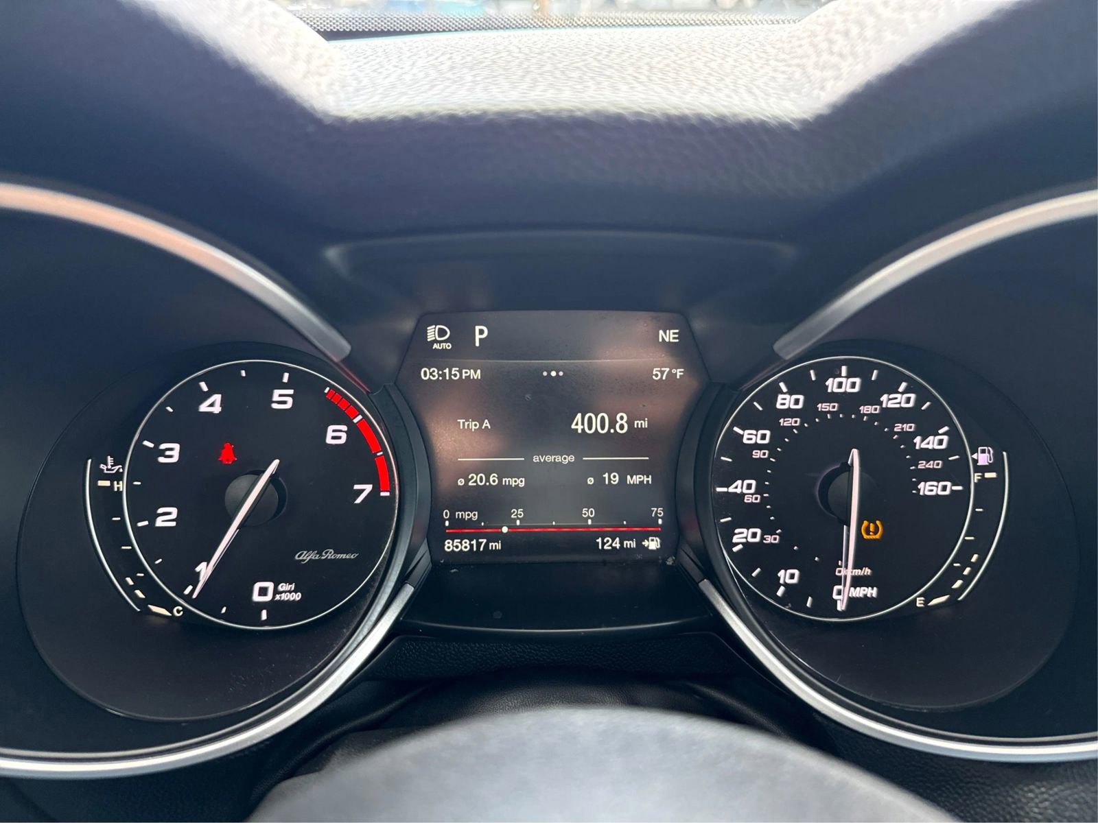 Used 2019 Alfa Romeo Stelvio Ti Sport w/ Quick Order Package 22S Sport AWD/4WD image 16
