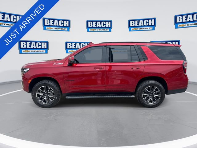 Used 2022 Chevrolet Tahoe Z71 w/ Luxury Package AWD/4WD image 5
