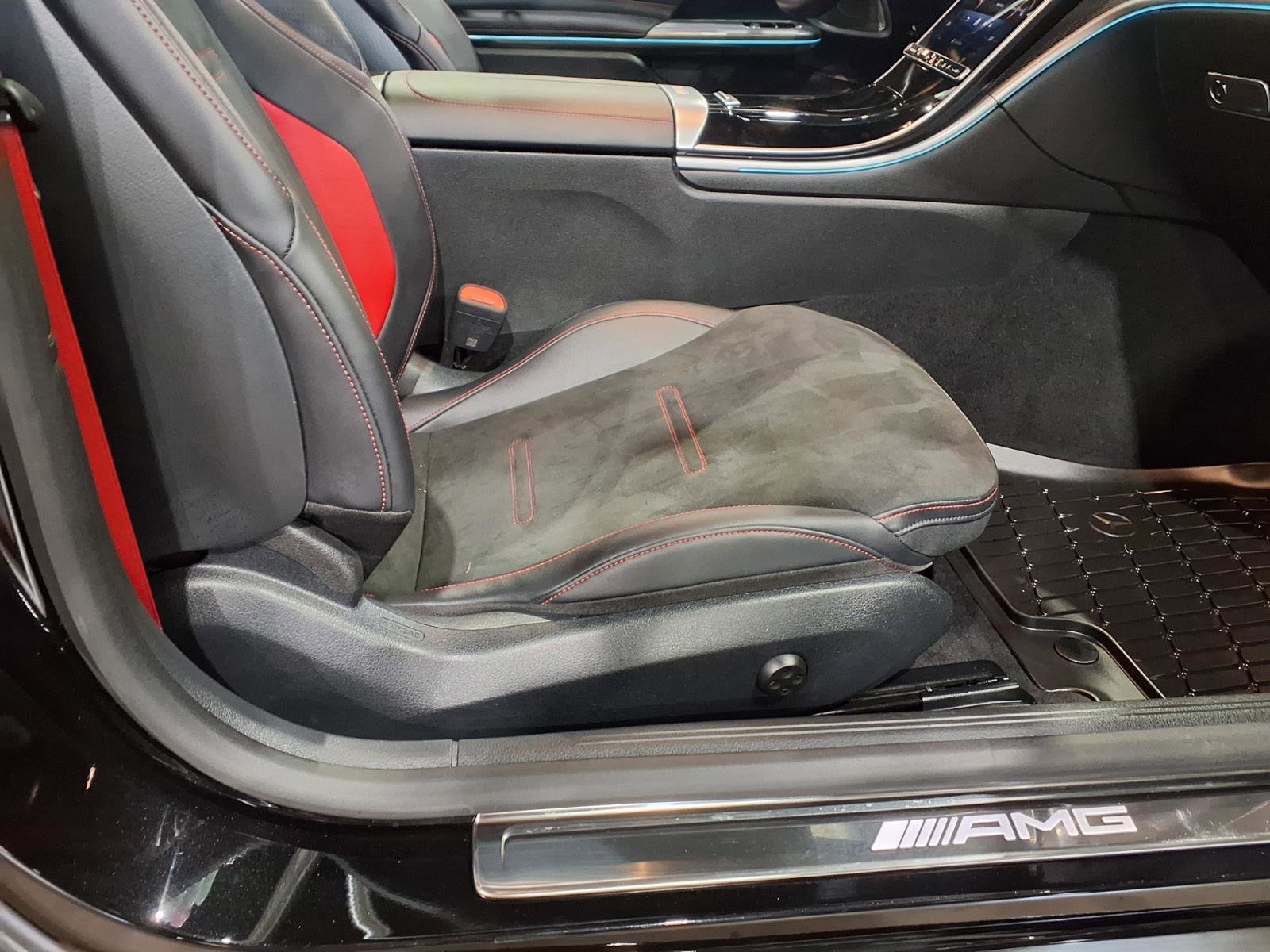 Used 2024 Mercedes-Benz CLE 53 AMG 4MATIC image 24