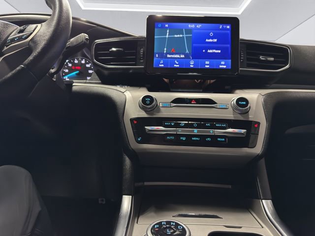 Used 2023 Ford Explorer XLT w/ Equipment Group 202A image 16