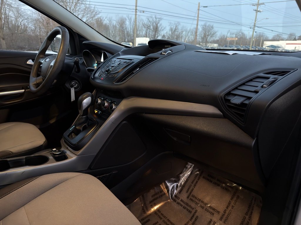 Used 2015 Ford Escape SE image 24