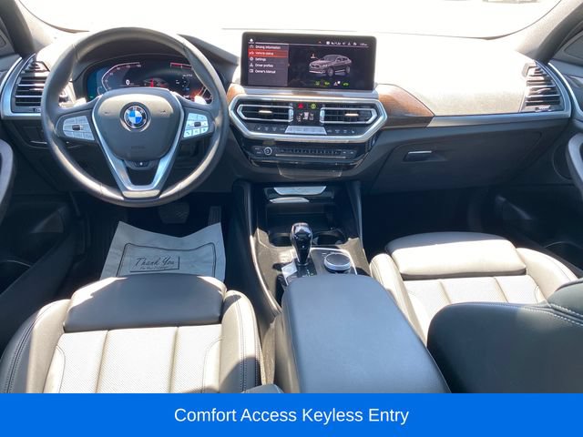 Used 2025 BMW X4 xDrive30i AWD/4WD image 5