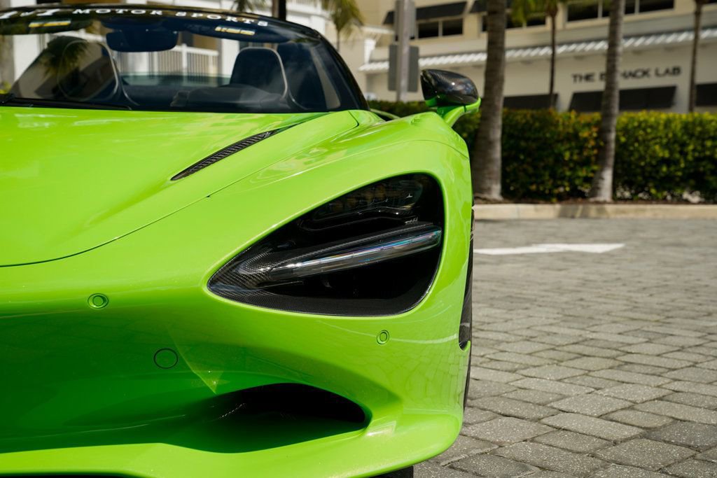 Used 2024 McLaren 750S Spider image 41