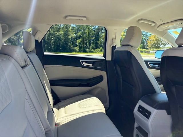 Used 2024 Ford Edge Titanium AWD/4WD image 24
