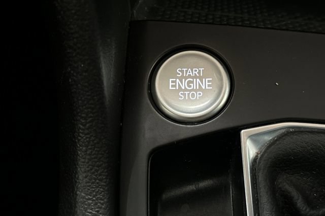 Used 2022 Volkswagen Taos SE image 27