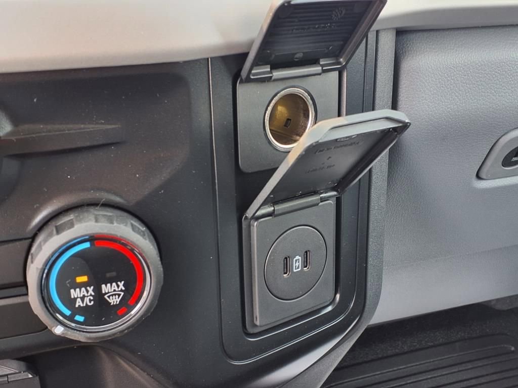 New 2025 Ford F350 XL w/ XL Chrome Package image 8
