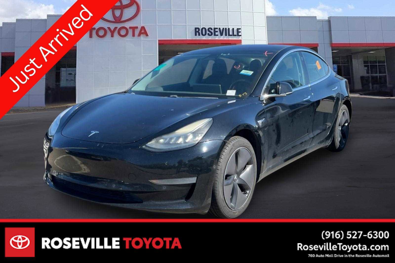 Used 2019 Tesla Model 3 Standard Range RWD image 1
