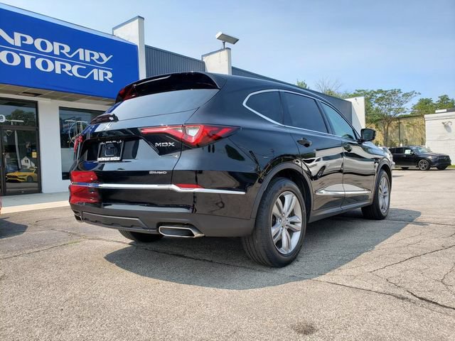 Used 2023 Acura MDX SH-AWD image 8