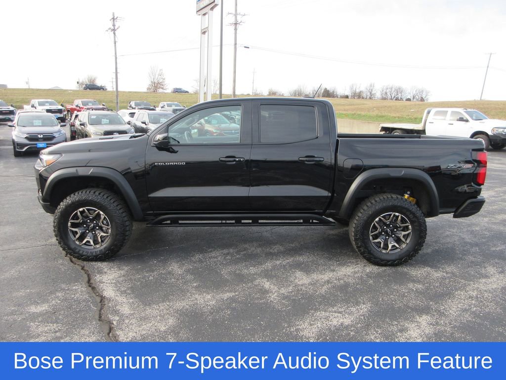 Used 2025 Chevrolet Colorado ZR2 w/ Technology Package image 2