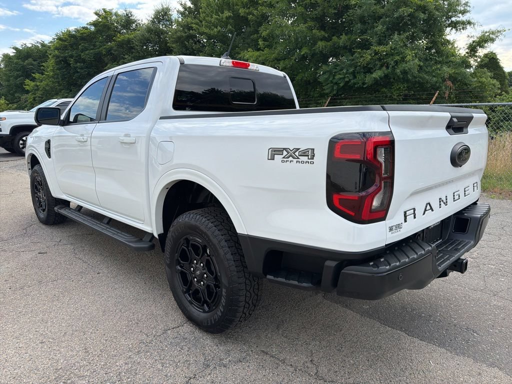 Used 2025 Ford Ranger Lariat w/ FX4 Off-Road Package AWD/4WD image 4