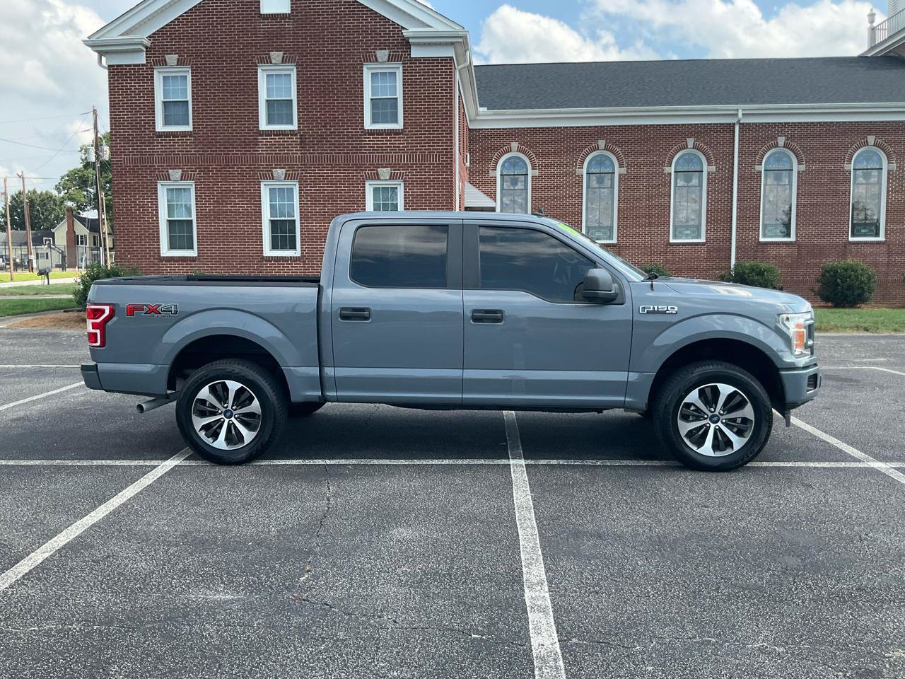 Used 2020 Ford F150 XL w/ Equipment Group 101A Mid AWD/4WD image 4