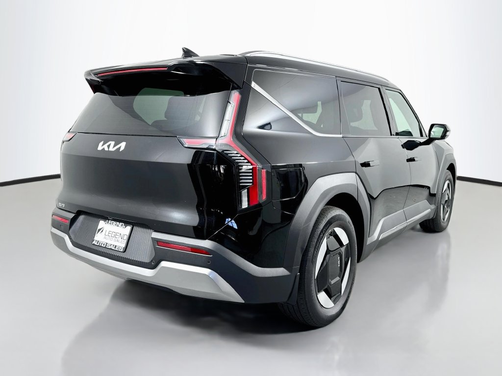 Used 2024 Kia EV9 Wind AWD/4WD image 7