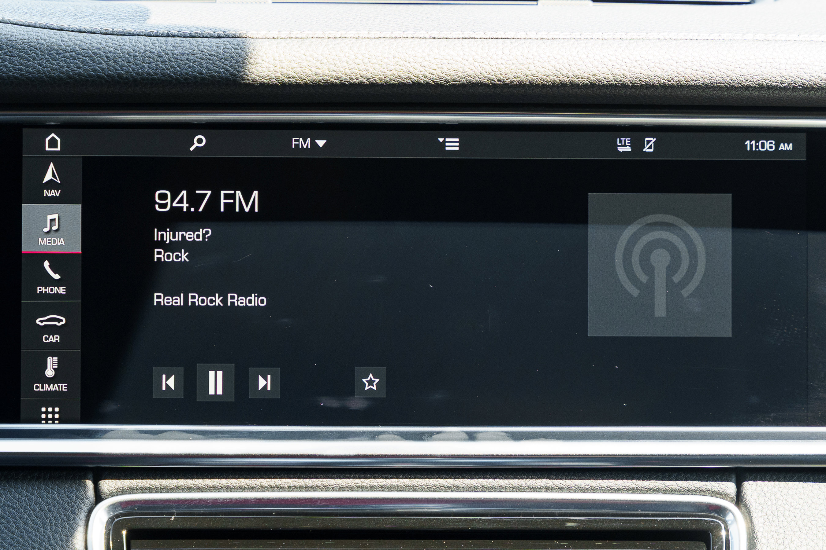 Used 2020 Porsche Panamera 4 image 13