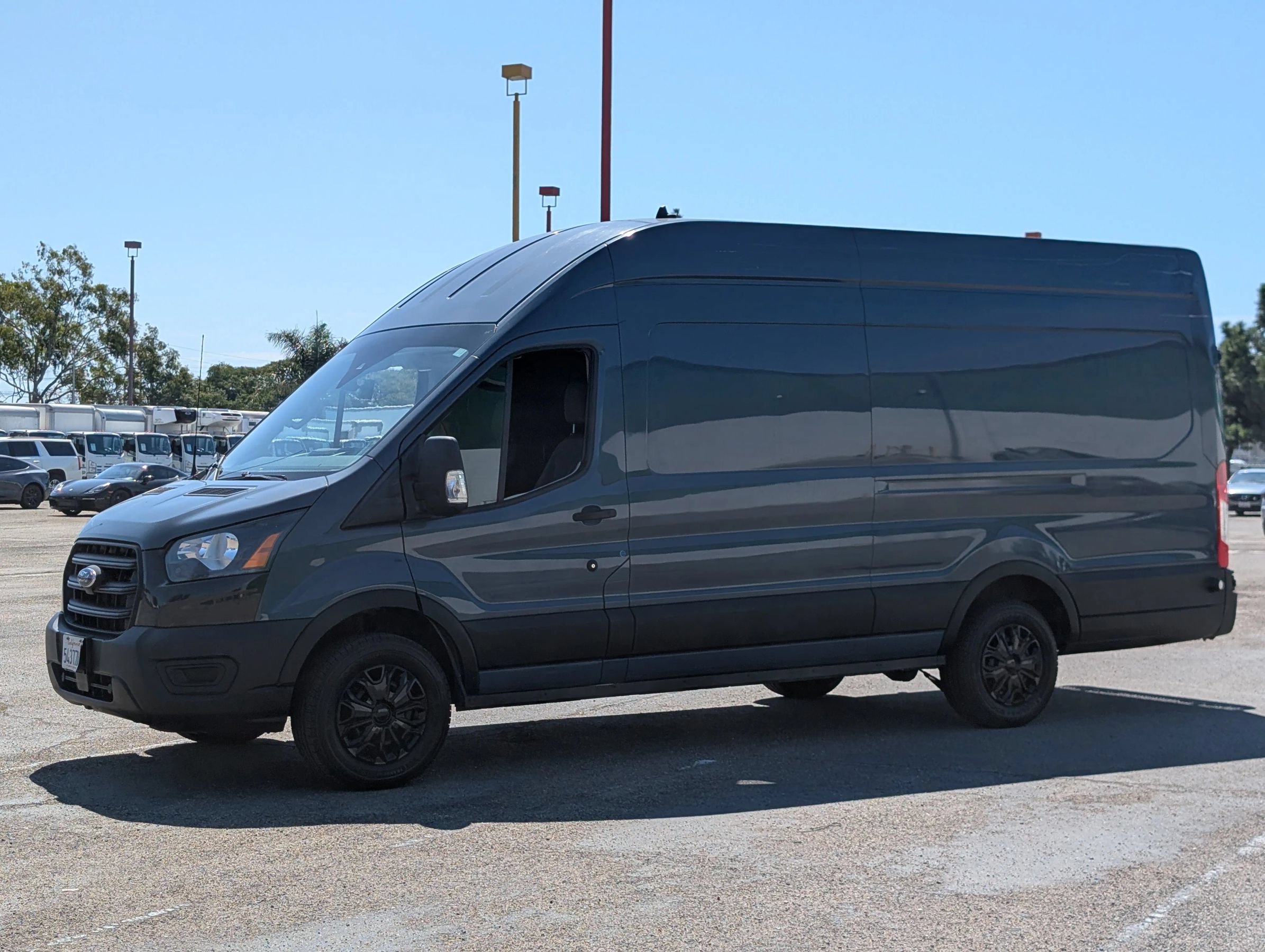 Used 2020 Ford Transit 250 148 High Roof Extended RWD image 3