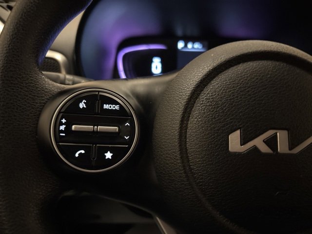Used 2023 Kia Soul LX w/ LX Technology Package image 16