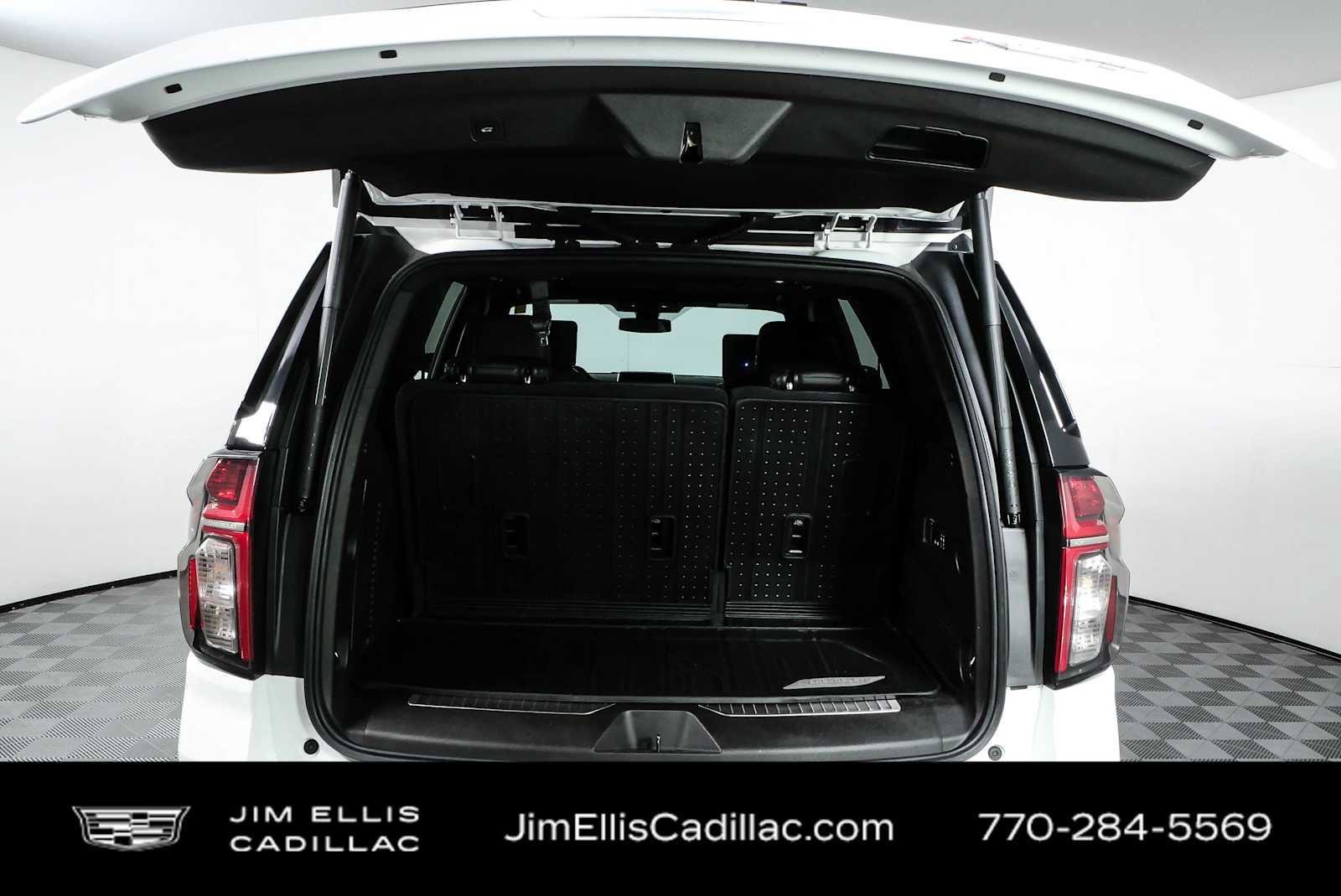 Used 2021 Chevrolet Tahoe RST w/ Luxury Package AWD/4WD image 33
