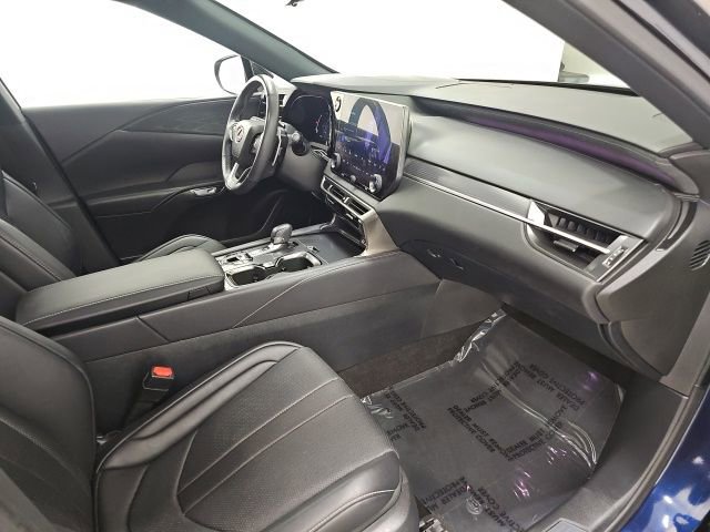 Used 2023 Lexus RX 350 F Sport w/ Accessory Package image 37