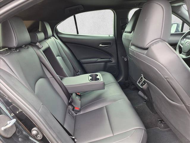 Certified 2025 Lexus UX 300h FWD w/ Accessory Package (Z2) image 20