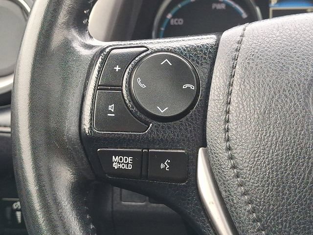 Used 2018 Toyota RAV4 Limited image 22