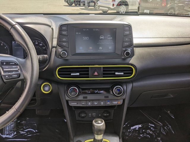 Used 2020 Hyundai Kona Limited FWD image 12