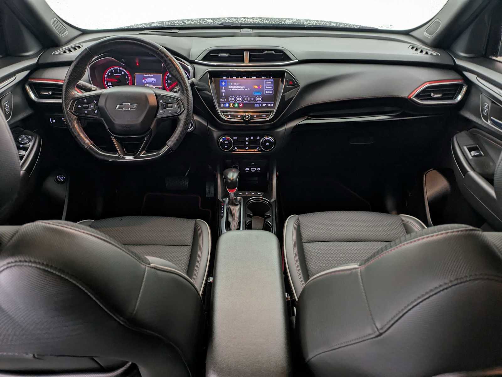 Used 2022 Chevrolet TrailBlazer RS w/ Sun and Liftgate Package image 16