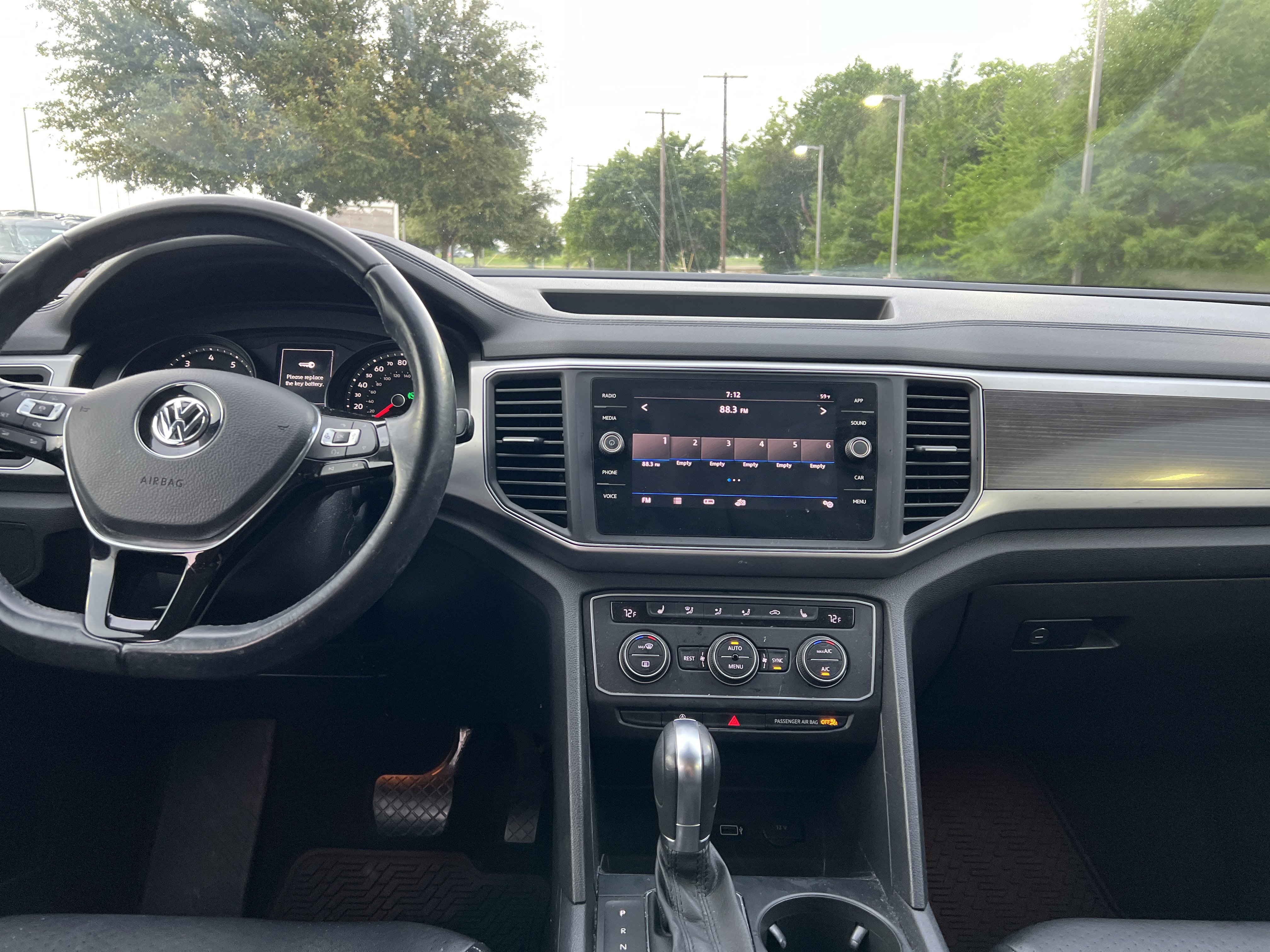 Used 2018 Volkswagen Atlas SE FWD image 26