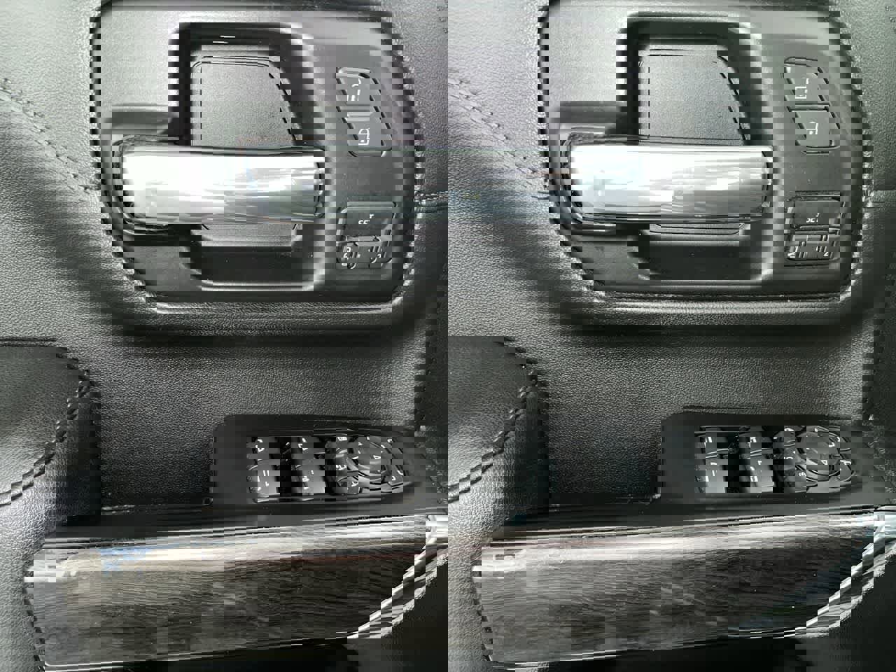 Used 2020 Chevrolet Silverado 2500 LTZ w/ LTZ Plus Package image 13