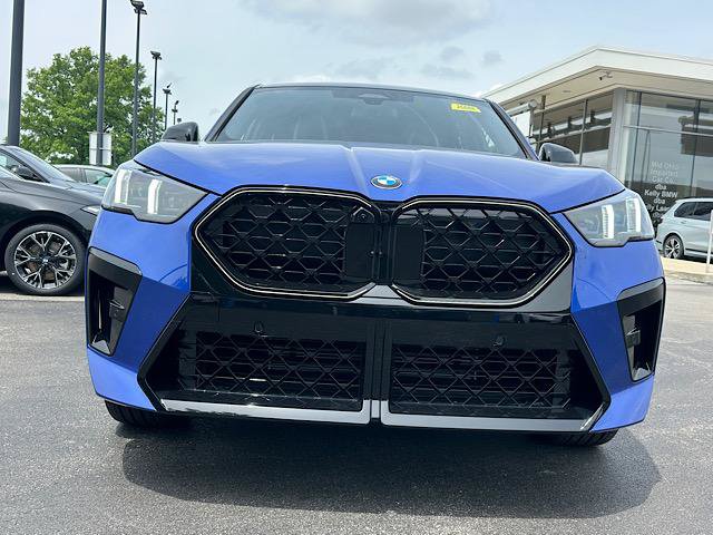New 2026 BMW X2 xDrive28i w/ Technology Package AWD/4WD image 2