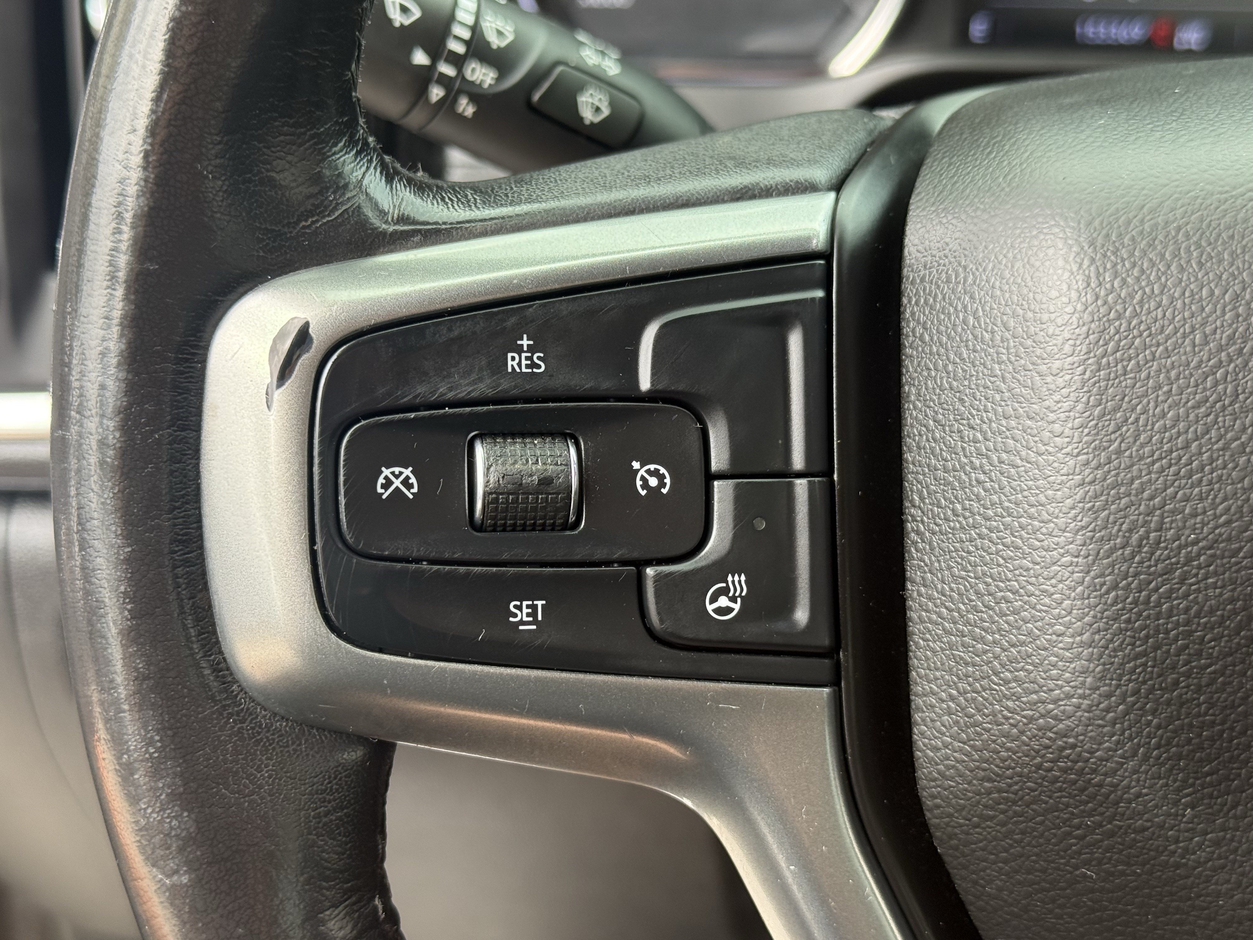 Used 2019 Chevrolet Silverado 1500 RST AWD/4WD image 15
