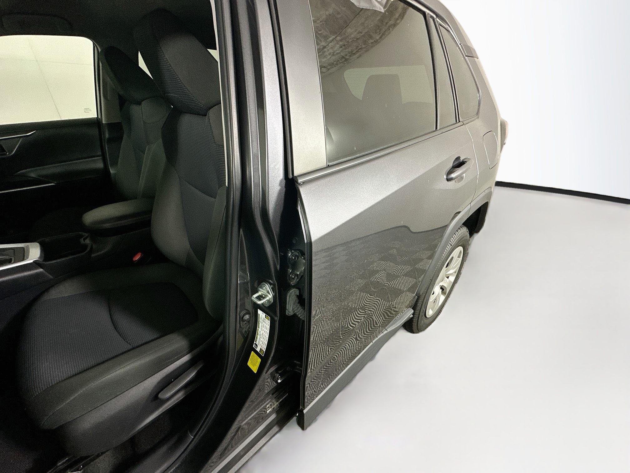 Used 2023 Toyota RAV4 LE FWD image 12