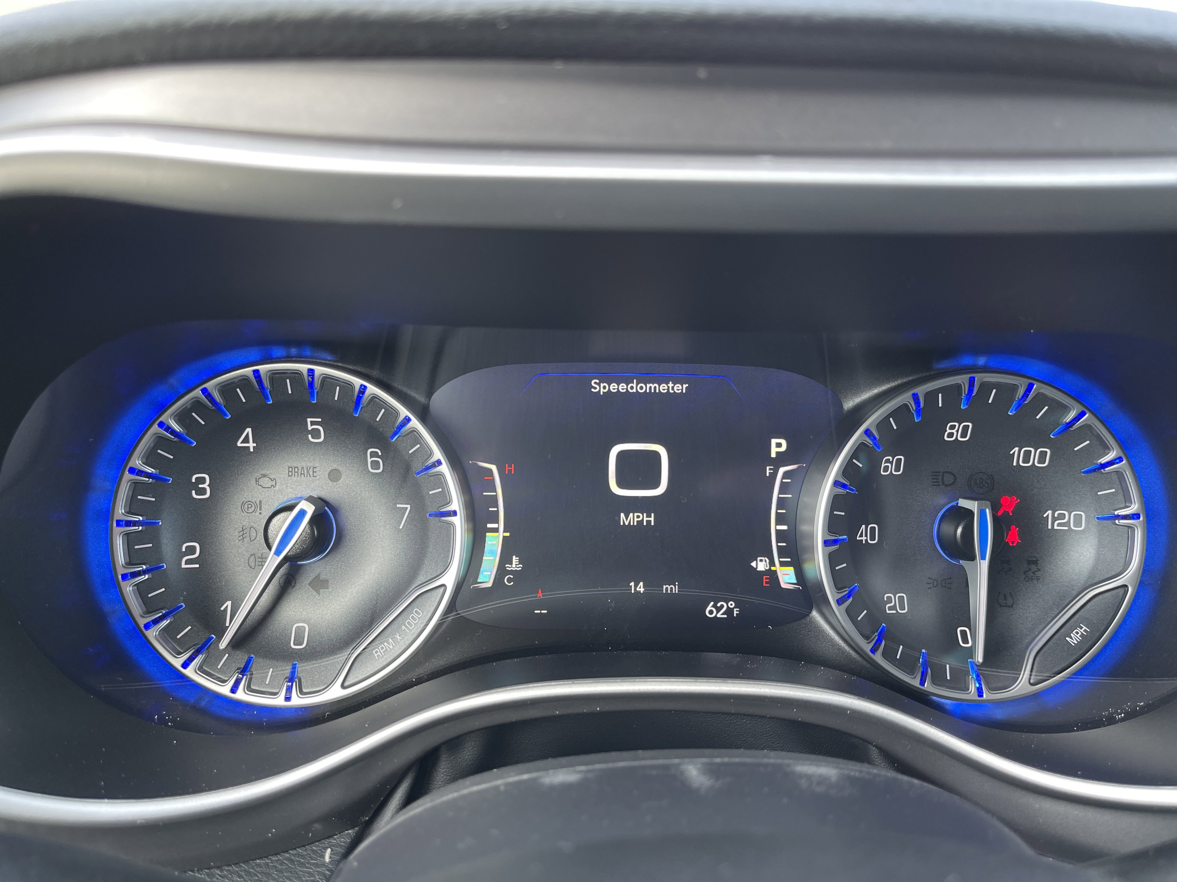 New 2026 Chrysler Pacifica Select image 22